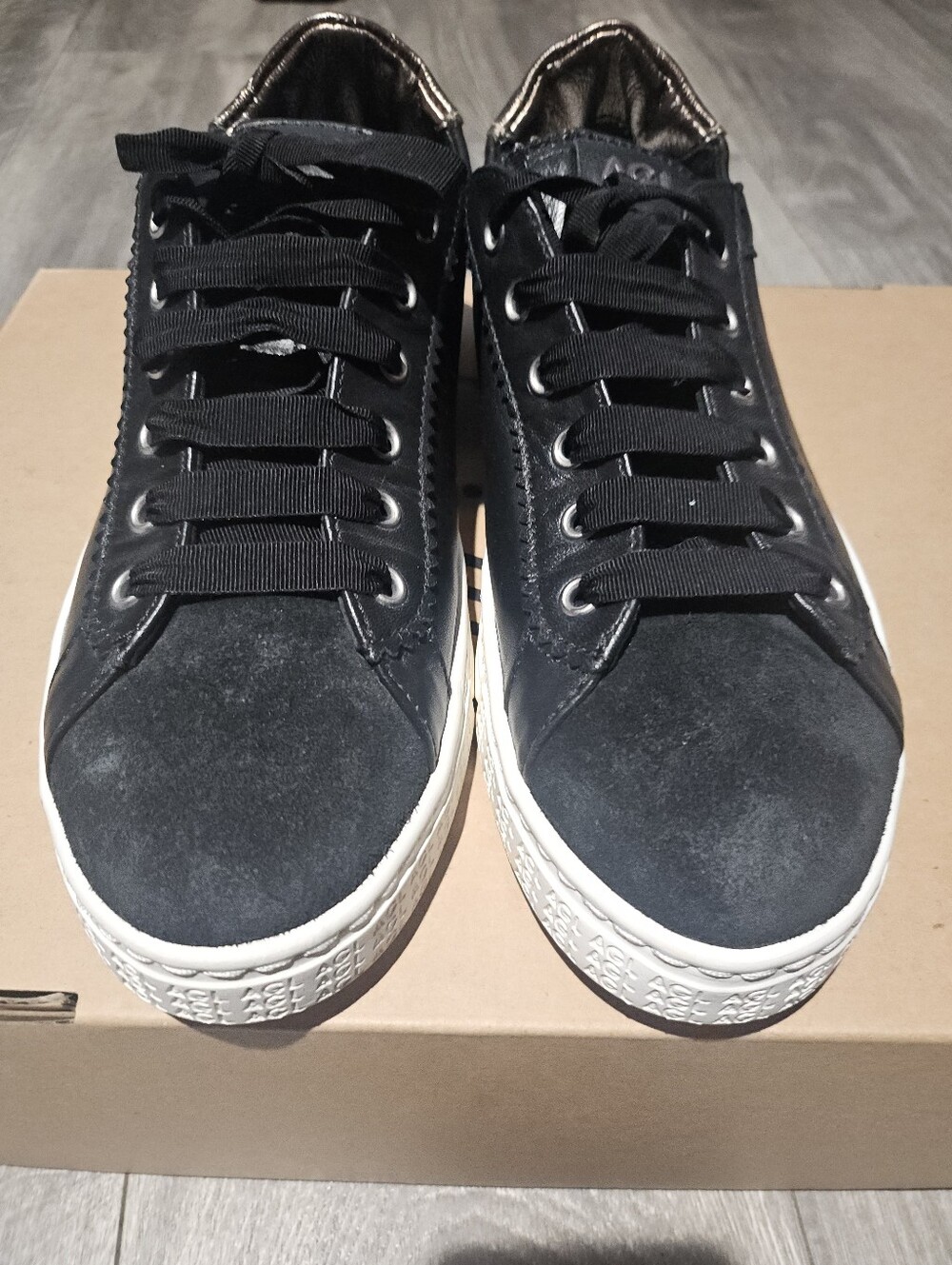 Agl Black Low-Top Sneakers with White Sole